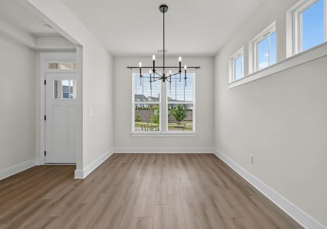 Photo 5 of Single family home for sale at 563 Ml Park Way, Spartanburg, SC 29307 | MLS# SPN340527 | Listing updated on 2026-08-28