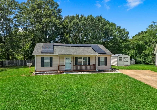 Photo 1 of Single family home for sale at 326 Blue Bonnet Dr, Spartanburg, SC 29303 | MLS# SPN340551 | Listing updated on 2026-08-26