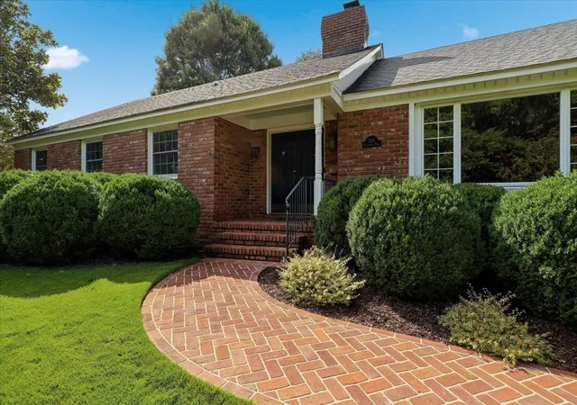 Photo 2 of Single family home for sale at 306 Beechwood Dr, Spartanburg, SC 29307 | MLS# SPN340561 | Listing updated on 2026-08-15