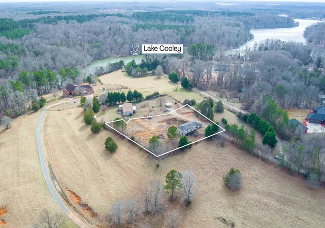 Photo 1 of Land for sale at 91 Stacy Dr, Inman, SC 29349 | MLS# SPN340569 | Listing updated on 2026-08-15