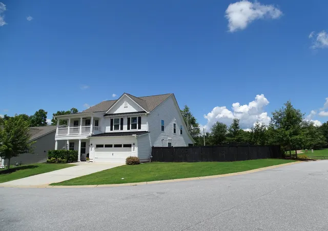 2nd image of 200 Armitage Wy, Taylors, SC 29687 | MLS# SPN340625