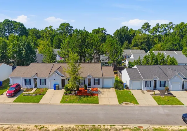 Listing Photo 2 - Condo for sale in building located at 239 Nobility Dr, Columbia, SC 29210 - Unit #