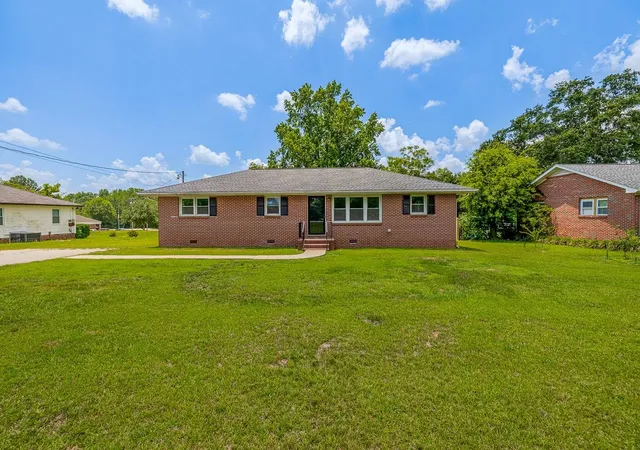 2nd image of 400 Mcabee Rd, Roebuck, SC 29376 | MLS# SPN340630