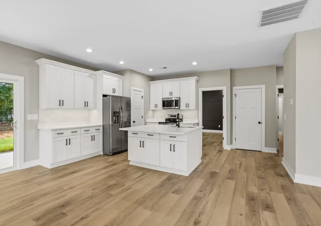 Photo 4 of Single family home for sale at 366 Lyman Lake Rd, Lyman, SC 29365 | MLS# SPN340638 | Listing updated on 2026-09-26