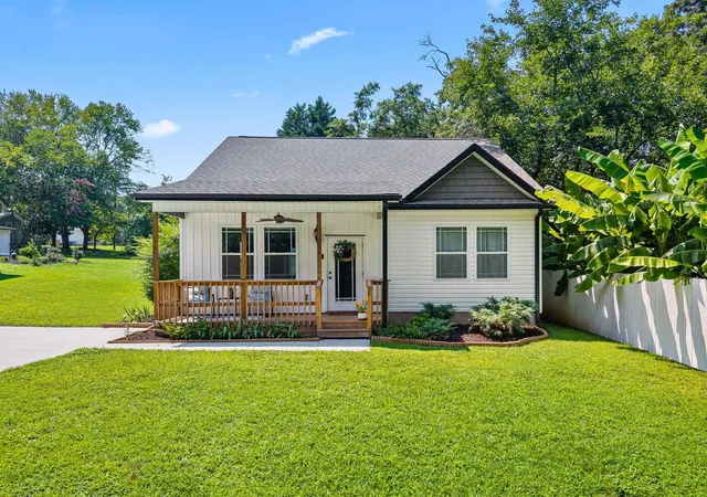 Photo 1 of Sale Pending at 223 Eastland Dr, Greer, SC 29651 | MLS# SPN340649 | Listing updated on 2026-09-02