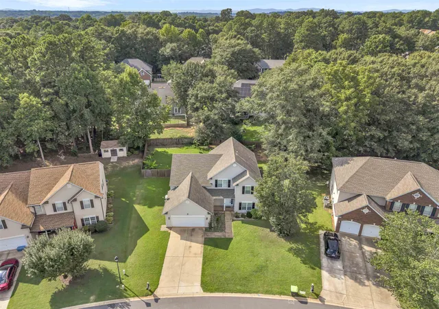 Photo 3 of Single family home for sale at 618 Chadwyck Dr, Duncan, SC 29334 | MLS# SPN340659 | Listing updated on 2026-09-05