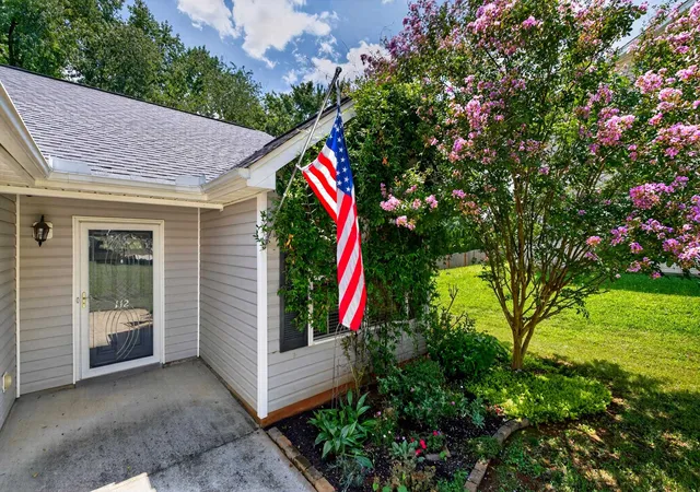 2nd image of 112 Slate Ln, Greer, SC 29650 | MLS# SPN340660