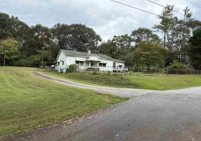29th image of 206 Railroad St, Mooresboro, NC 28114 | MLS# SPN340664