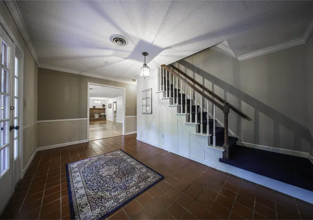 Photo 4 of Single family home for sale at 225 Walnut Hl Ln, Spartanburg, SC 29302 | MLS# SPN340676 | Listing updated on 2026-08-18