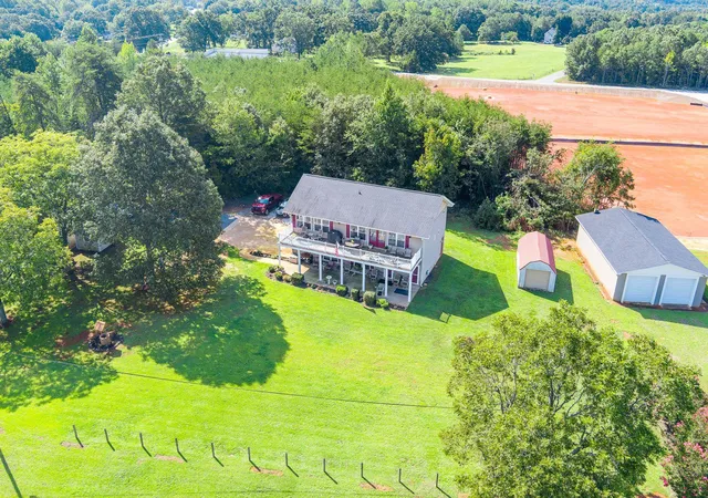 39th image of 4115 Locust Hill Rd, Taylors, SC 29687 | MLS# SPN340677