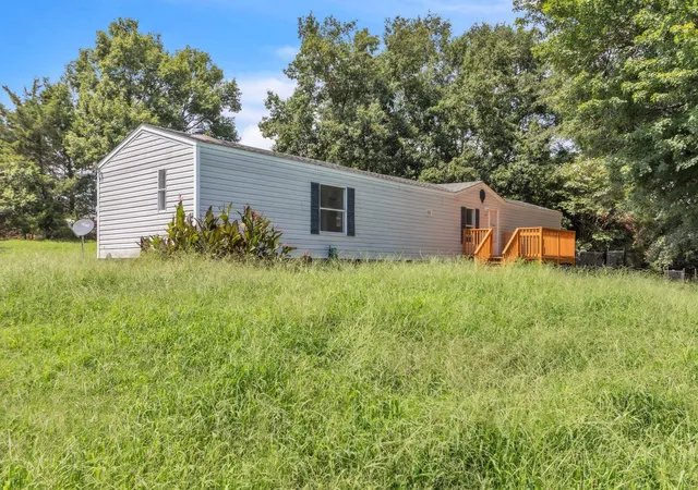 2nd image of 118 Sulphur Springs Rd, Chesnee, SC 29323 | MLS# SPN340686