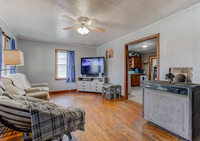Photo 3 of Single family home for sale at 503 Wylie St, Gaffney, SC 29340 | MLS# SPN340708 | Listing updated on 2026-09-30