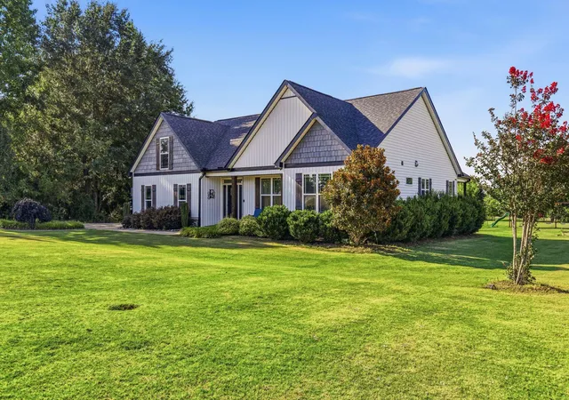 Photo 3 of Sale Pending at 300 Sloan Rd, Woodruff, SC 29388 | MLS# SPN340711 | Listing updated on 2026-10-16