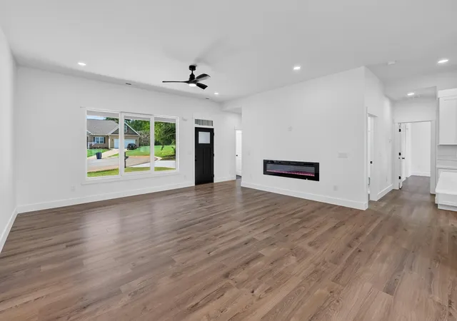 Photo 4 of Single family home for sale at 108 Houndsear Trl, Spartanburg, SC 29306 | MLS# SPN340728 | Listing updated on 2026-08-29