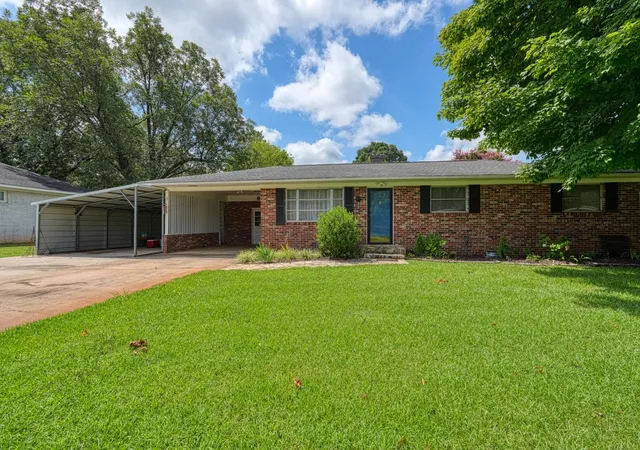 Photo 2 of Single family home for sale at 5 Clover St, Inman, SC 29349 | MLS# SPN340738 | Listing updated on 2026-08-20