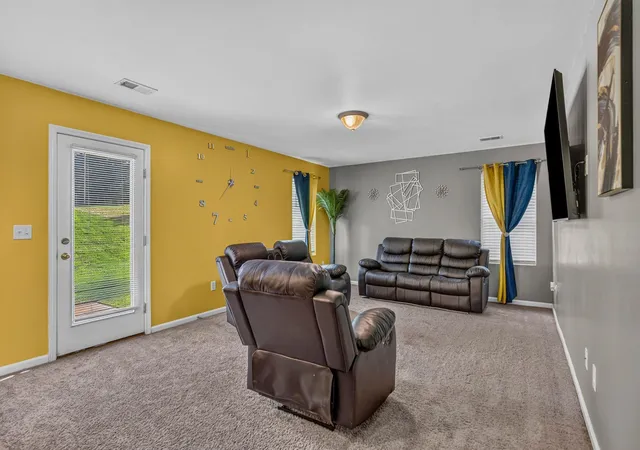 Photo 4 of Single family home for sale at 520 Millsgate Cir, Boiling Springs, SC 29316 | MLS# SPN340763 | Listing updated on 2026-10-10