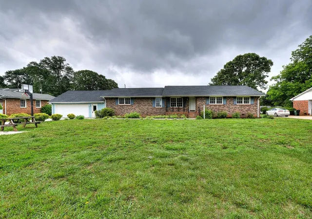 Photo 2 of Single family home for sale at 1195 Holly Springs Rd, Lyman, SC 29365 | MLS# SPN340787 | Listing updated on 2026-09-04