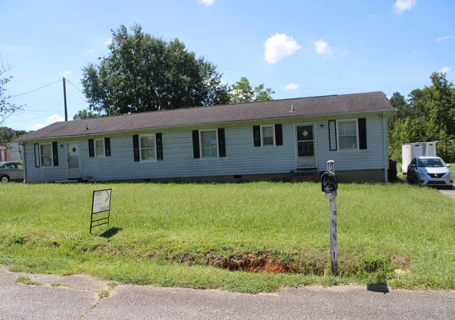 Photo 1 of Multi family home for sale at 621 Freddie Dr, Spartanburg, SC 29303 | MLS# SPN340802 | Listing updated on 2026-08-22