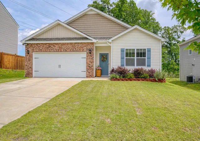 Photo 1 of Single family home for sale at 1239 Lynton Ln, Lyman, SC 29365 | MLS# SPN340821 | Listing updated on 2026-08-22