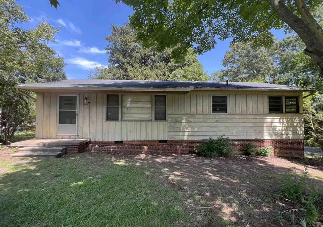 Photo 1 of Single family home for sale at 600 Greenhill Rd, Spartanburg, SC 29303 | MLS# SPN340829 | Listing updated on 2026-08-27