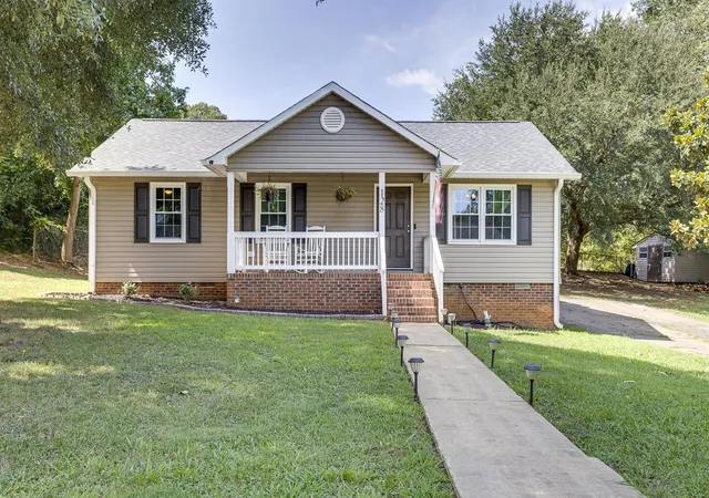 Photo 1 of Single family home for sale at 128 Keltner Cir, Spartanburg, SC 29302 | MLS# SPN340855 | Listing updated on 2026-08-23