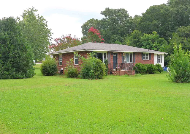 Photo 1 of Single family home for sale at 1317 Main St, Wellford, SC 29385 | MLS# SPN340858 | Listing updated on 2026-09-05