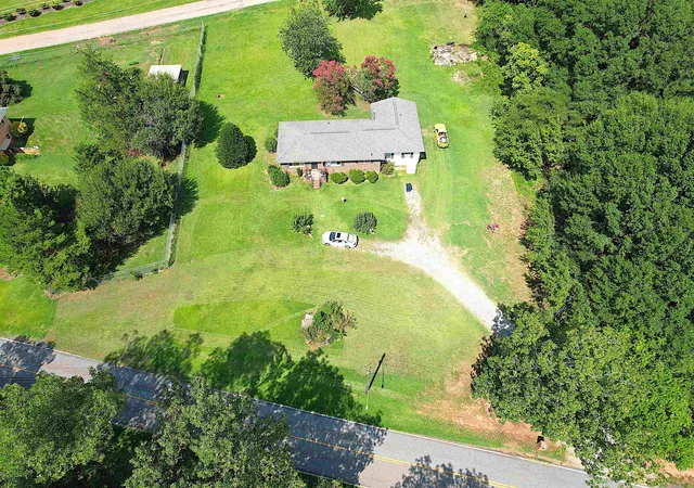 Photo 2 of Single family home for sale at 1317 Main St, Wellford, SC 29385 | MLS# SPN340858 | Listing updated on 2026-09-05