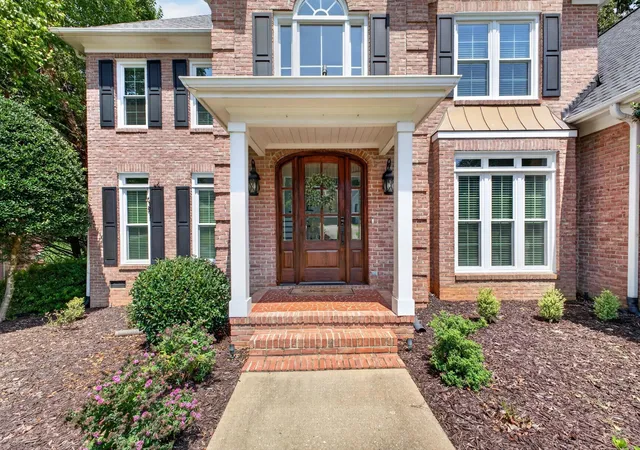 Photo 2 of Single family home for sale at 519 Live Oak Ct, Greer, SC 29651 | MLS# SPN340866 | Listing updated on 2026-08-30