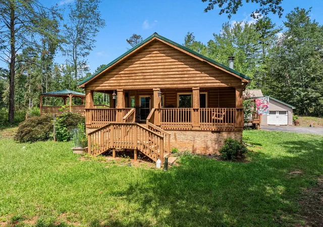 Photo 1 of Manufactured home for sale at 995 Foster Rd, Inman, SC 29349 | MLS# SPN340871 | Listing updated on 2026-09-02