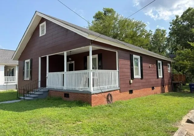 Photo 2 of Single family home for sale at 482 Kingston, Spartanburg, SC 29303 | MLS# SPN340878 | Listing updated on 2026-08-23