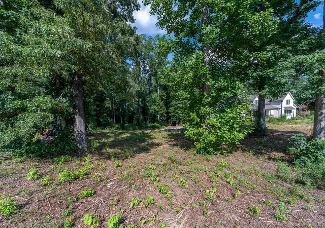 5th image of 645 Breckenwood Dr, Spartanburg, SC 29301 | MLS# SPN340888