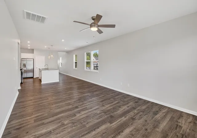 Photo 4 of Single family home for sale at 1405 Harper Mae Dr, Spartanburg, SC 29303 | MLS# SPN340896 | Listing updated on 2026-08-25
