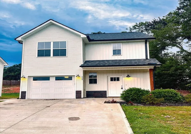 Photo 1 of Single family home for sale at 734 S Bomar, Landrum, SC 29356 | MLS# SPN340901 | Listing updated on 2026-08-24