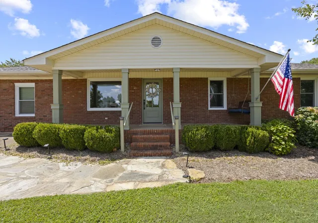 Photo 3 of Sale Pending at 137 Northview St, Lyman, SC 29365 | MLS# SPN340909 | Listing updated on 2026-10-07