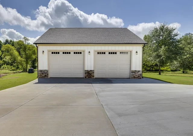 Photo 4 of Single family home for sale at 4919 Jug Factory Rd, Campobello, SC 29322 | MLS# SPN340942 | Listing updated on 2026-08-26