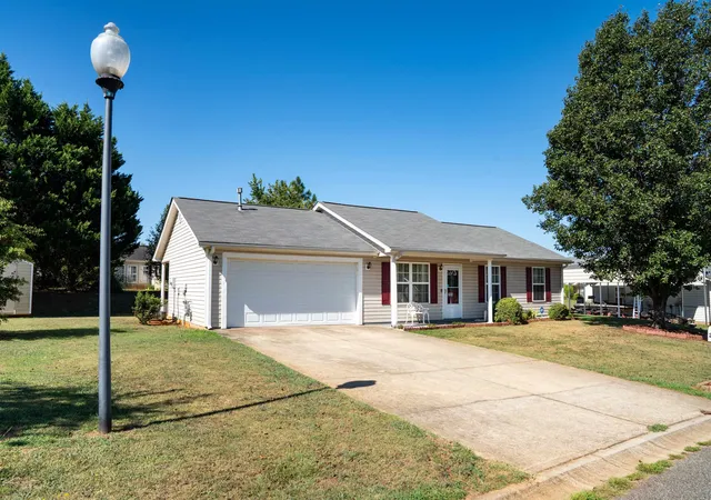 2nd image of 205 Rio Wy, Anderson, SC 29625 | MLS# SPN340952