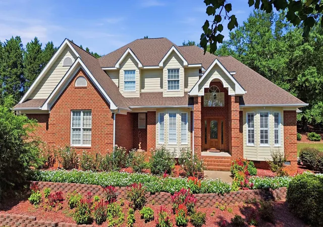 Photo 3 of Single family home for sale at 424 Harbour View Dr, Chesnee, SC 29323 | MLS# SPN340954 | Listing updated on 2026-10-09