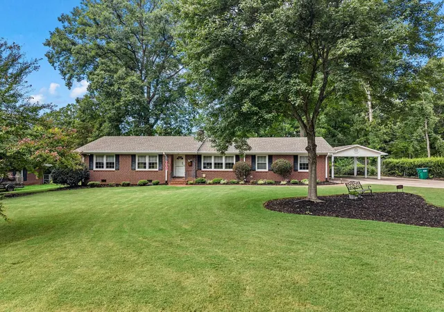 Photo 1 of Sale Pending at 119 Longwood Dr, Spartanburg, SC 29301 | MLS# SPN340963 | Listing updated on 2026-08-30