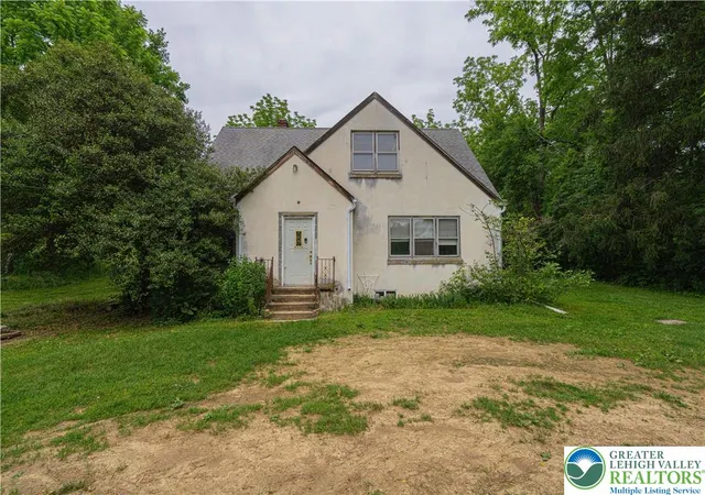 1st image of 79 Mountain Lake Rd, Belvidere, NJ 07823 | MLS# 761536