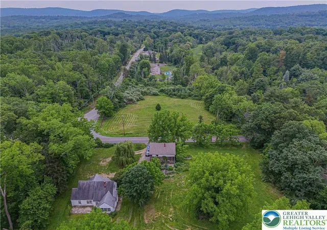 47th image of 79 Mountain Lake Rd, Belvidere, NJ 07823 | MLS# 761536