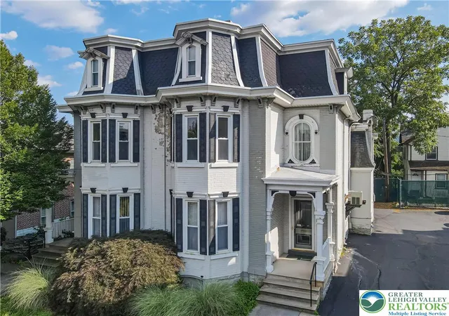 Photo 4 of House for sale at 205 W Broad St, Bethlehem, PA 18018 | MLS# 767198 | Listing updated on 2026-07-26