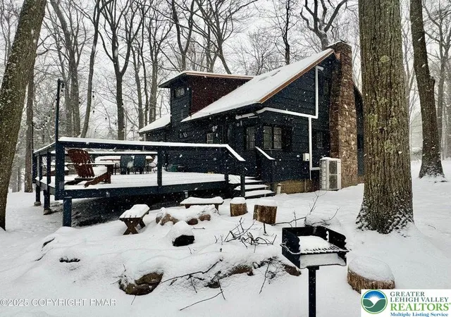Photo 3 of Single family home for sale at 24 Split Rock Rd, Kidder Twp, PA 18624 | MLS# 769431 | Listing updated on 2026-08-24