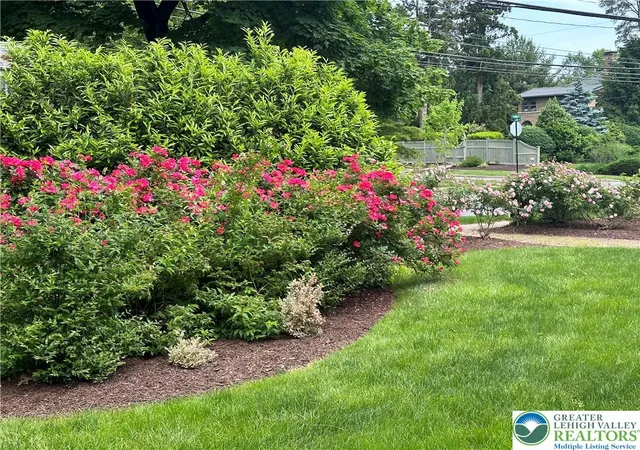 3rd image of 2840 Chew St #2830, Allentown, PA 18104 | MLS# 772337
