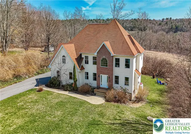 Photo 1 of Single family home for sale at 2510 Rising Hl Dr, Saylorsburg, PA 18353 | MLS# 774016 | Listing updated on 2026-08-25