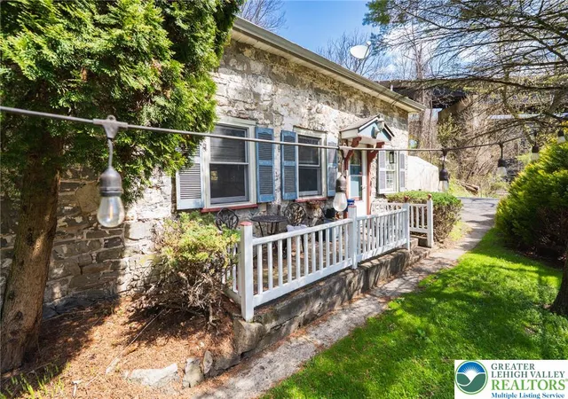 1st image of 1053 S Main St, Phillipsburg, NJ 08865 | MLS# 774730