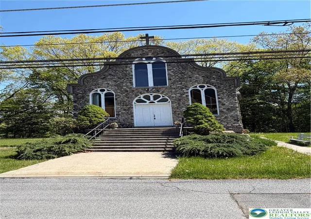 1st image of 720 Delaware Ave, Mount Bethel, PA 18343 | MLS# 776322