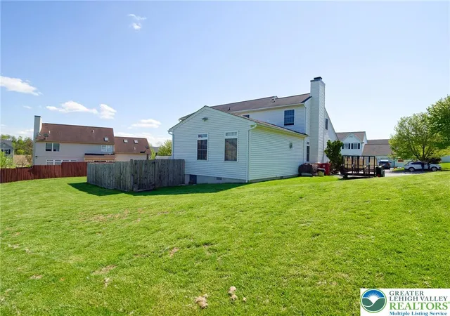 Photo 3 of Single family home for sale at 4217 Shadowstone Dr, Easton, PA 18040 | MLS# 775605 | Listing updated on 2026-08-20