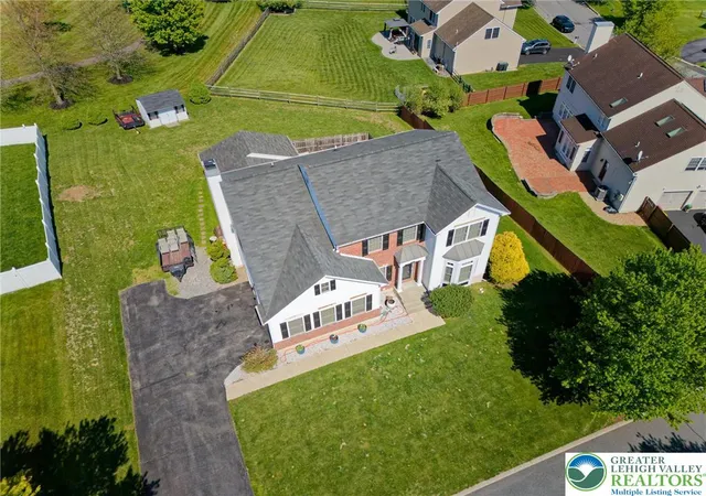 Photo 4 of Single family home for sale at 4217 Shadowstone Dr, Easton, PA 18040 | MLS# 775605 | Listing updated on 2026-08-20