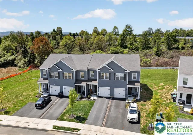 Photo 2 of Sale Pending at 1274 Martin St, Bethlehem, PA 18018 | MLS# 776966 | Listing updated on 2026-08-25