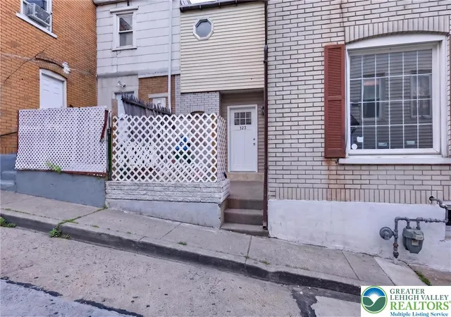 1st image of 123 Blank St, Allentown, PA 18102 | MLS# 777257